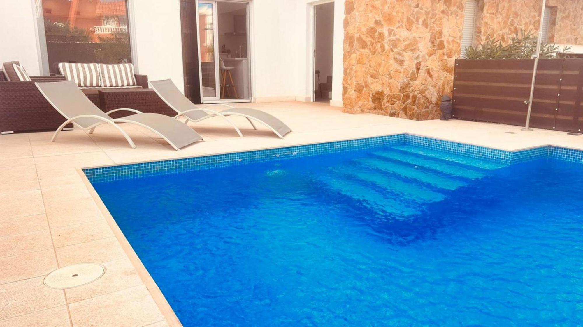 Luxury Villa Torrevieja With Swimmingpool Eksteriør billede